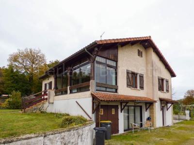 Vente Maison 10 pièces CIVRAY 86400