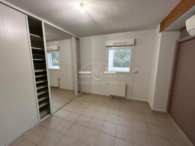 For sale Apartment SAINT-MARTIN-DE-CRAU