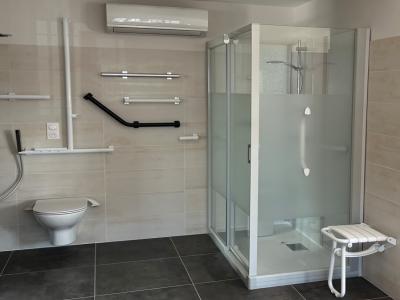 photo For sale Commerce MONTELIMAR 26