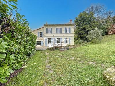 Vente Maison 6 pièces FRONSAC 33126