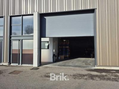 Vente Commerce SAINT-GENIS-LES-OLLIERES  69