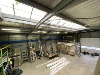 photo For rent Commerce ARTIGUES-PRES-BORDEAUX 33