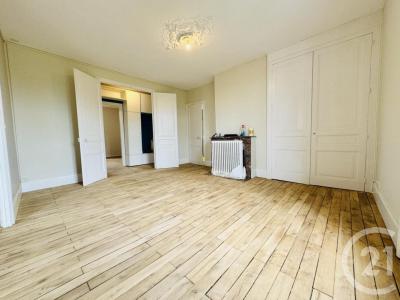 For rent Apartment LIMOGES 