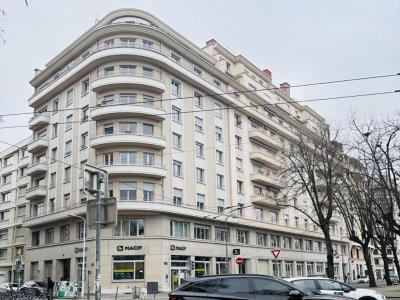 Vente Appartement 3 pièces LYON-7EME-ARRONDISSEMENT 69007