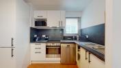 Louer Appartement Courbevoie 869 euros