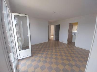 photo For rent Apartment SAULIEU 21