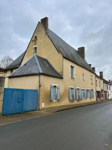 Vente Maison 10 pièces GERMIGNY-L'EXEMPT 18150