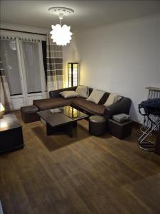 photo For rent Apartment CLICHY-SOUS-BOIS 93
