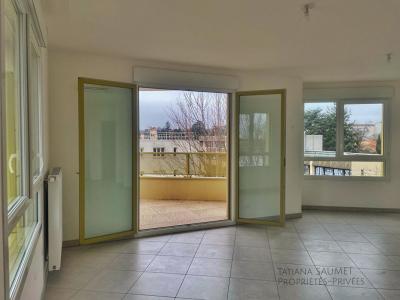 Vente Appartement 3 pièces RILLIEUX-LA-PAPE 69140