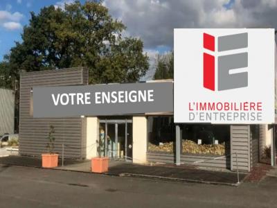 photo For rent Commercial office MEZIERE 35