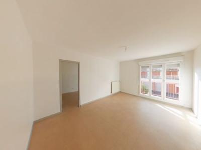 photo For rent Apartment SAINT-AMAND-MONTROND 18