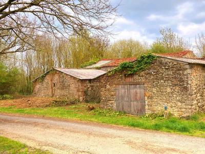 For sale House LUCS-SUR-BOULOGNE  85