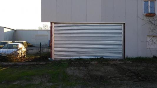 photo For rent Commerce GRENADE 31