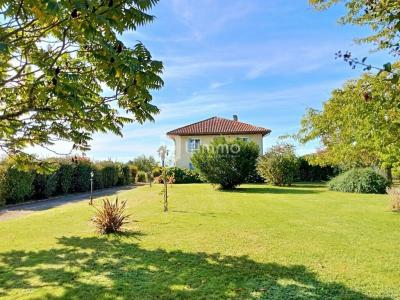 Vente Maison 8 pièces VIC-EN-BIGORRE 65500