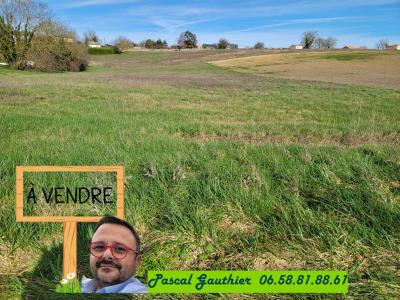 photo For sale Land MIREBEAU 86