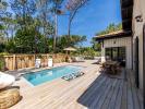 House LEGE-CAP-FERRET 