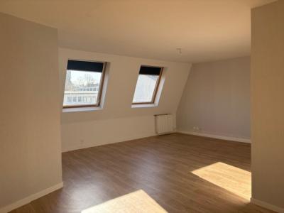 photo For rent Apartment CHATRE 36