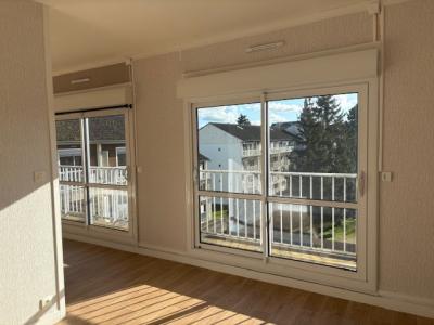 Location Appartement CHATRE 