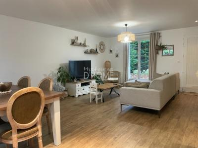 For sale House COURPALAY 