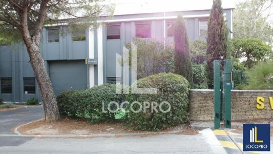 photo For rent Commerce VITROLLES 13