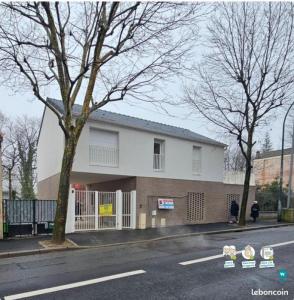 photo For rent House NOISY-LE-SEC 93