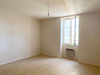 For rent Apartment LIGNAC 