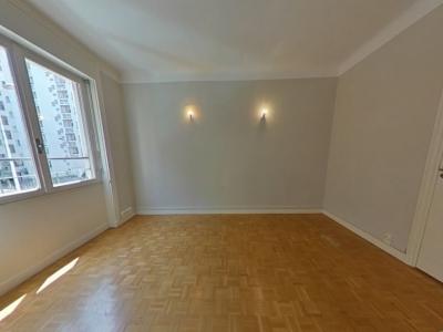 Location Appartement LYON-6EME-ARRONDISSEMENT 