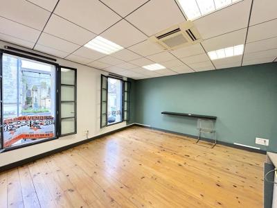 photo For rent Box office SAINT-ANDRE-DE-CUBZAC 33