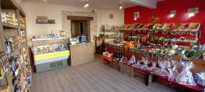 photo For sale Commerce ETAULIERS 33