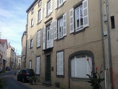 Location Appartement 3 pièces MARTRES-DE-VEYRE 63730