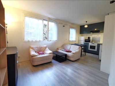 photo For rent Apartment SURESNES 92