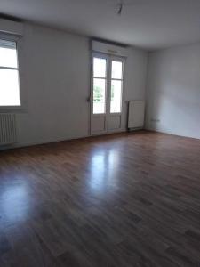 Location Appartement SAINT-JULIEN-LES-VILLAS 