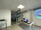 Louer Commerce 327 m2 Eysines