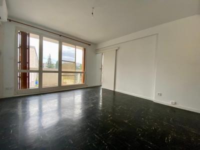 photo For rent Apartment AVIGNON 84