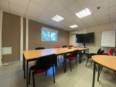 Location Bureau AVIGNON 84000