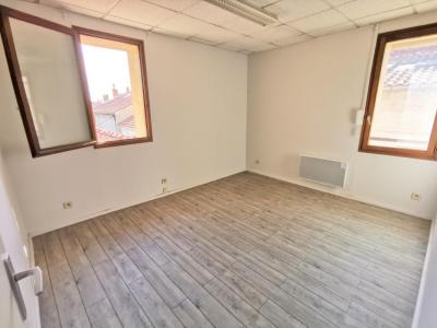 Location Bureau AVIGNON 84000