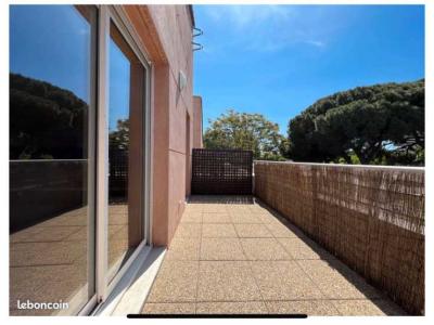 photo For sale Apartment SEYNE-SUR-MER 83