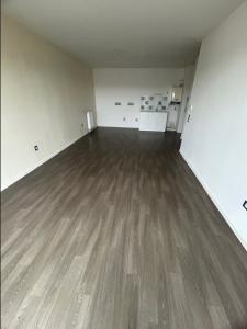 photo For rent Apartment SERIFONTAINE 60