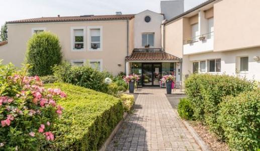 photo For sale Apartment LATHUS-SAINT-REMY 86