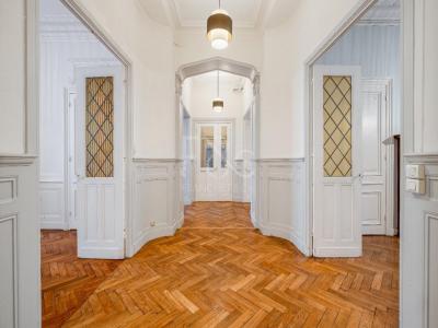 Vente Appartement LYON-6EME-ARRONDISSEMENT 