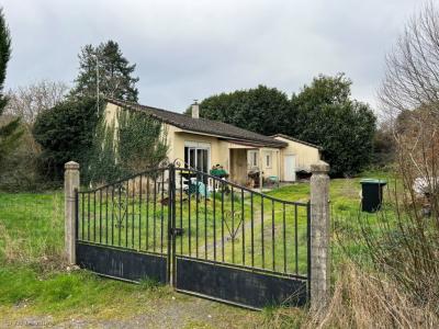 For sale House RUFFEC 