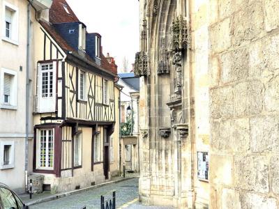 Vente Maison 7 pièces BOURGES 18000