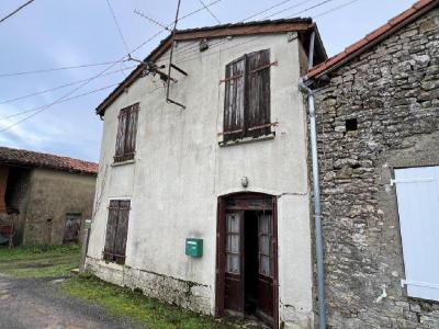 Vente Maison 3 pièces CHAMPAGNE-MOUTON 16350