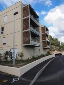 photo For rent Apartment AVIGNON 84