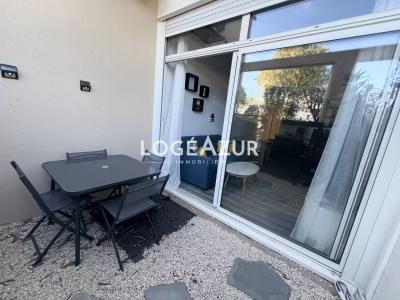 For rent Apartment GOLFE-JUAN 