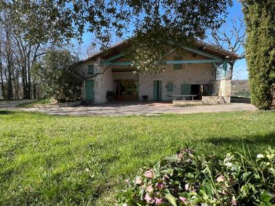 Vente Maison 9 pices SAINTE-LIVRADE-SUR-LOT 47110