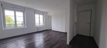 Apartment building LONGUEIL-ANNEL 