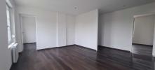 Apartment building LONGUEIL-ANNEL 