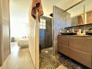 House  DANS UN HAMEAU