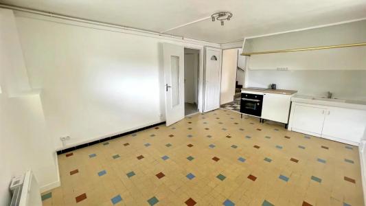 photo For rent Apartment LARAGNE-MONTEGLIN 05